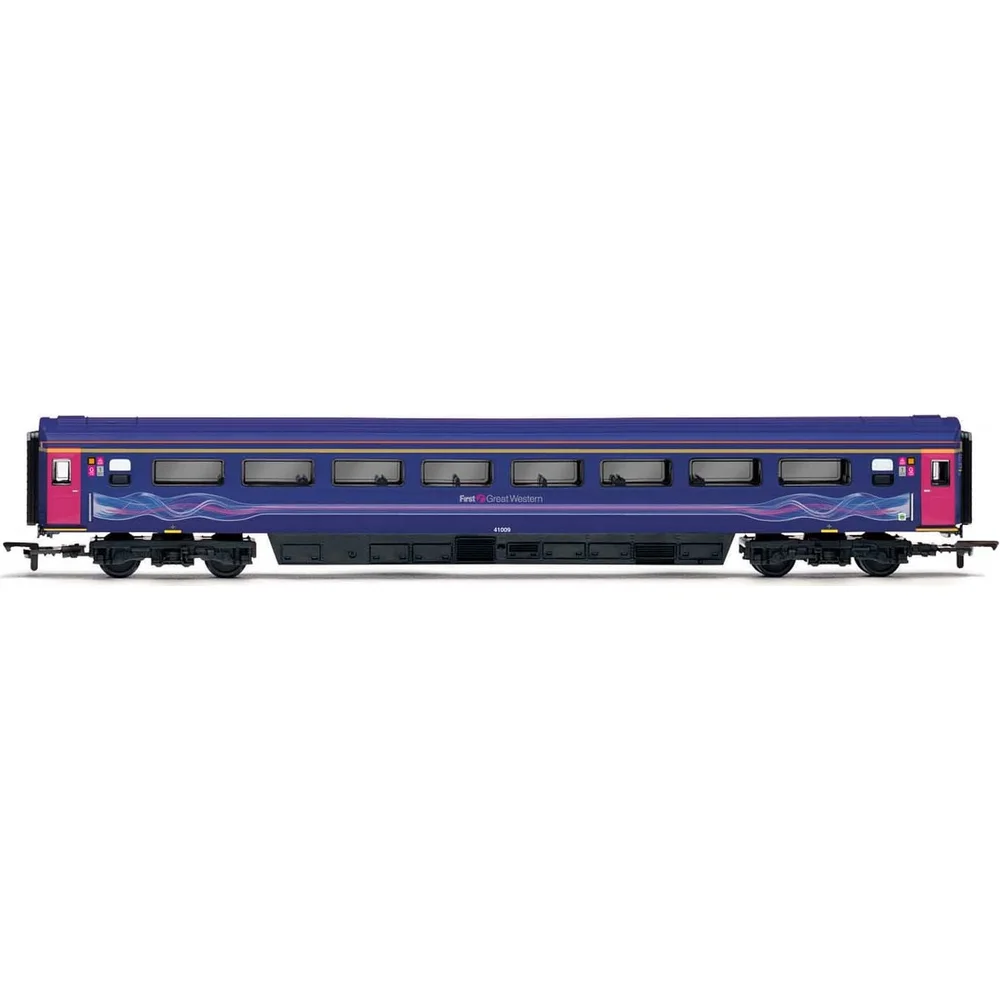 Hornby R40036A — Side Elevation by Hornby