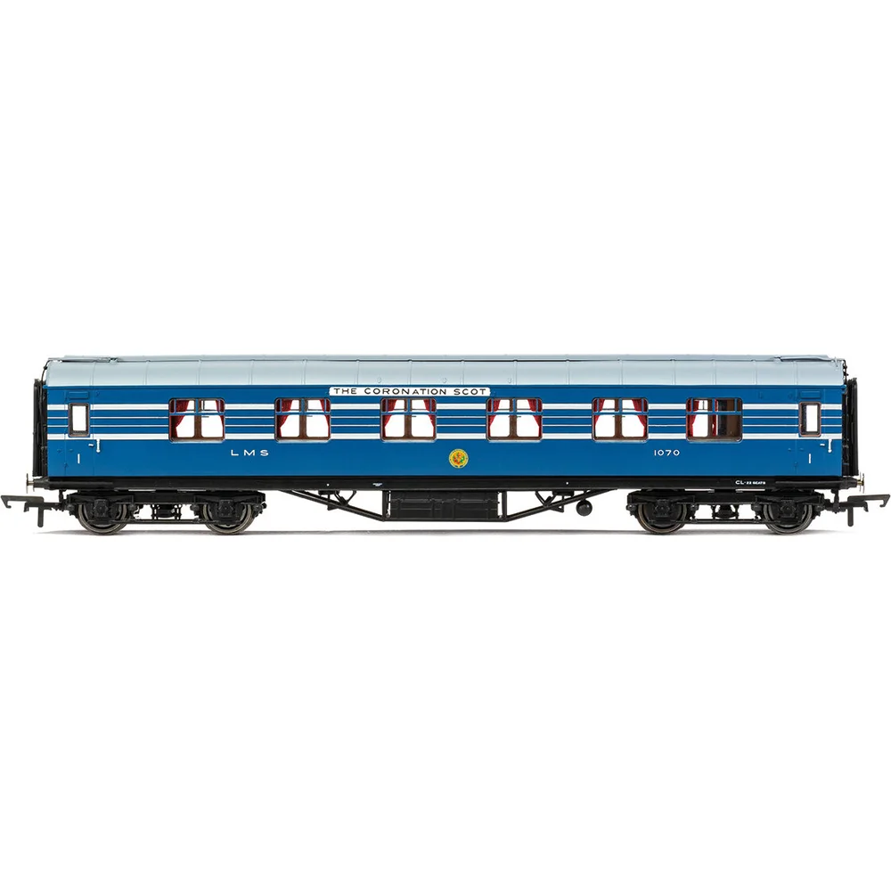 Hornby R40053 — Side Elevation by Hornby