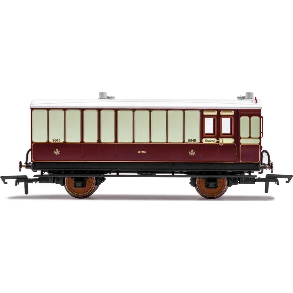 Hornby R40076 — Side Elevation by Hornby
