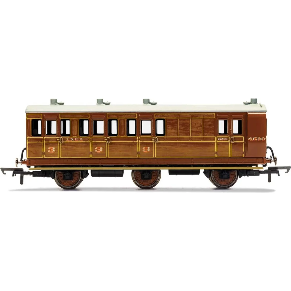 Hornby R40083 — Side Elevation by Hornby