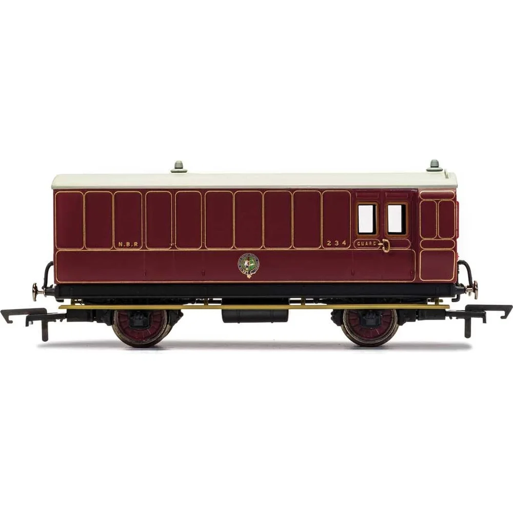 Hornby R40092 — Side Elevation by Hornby