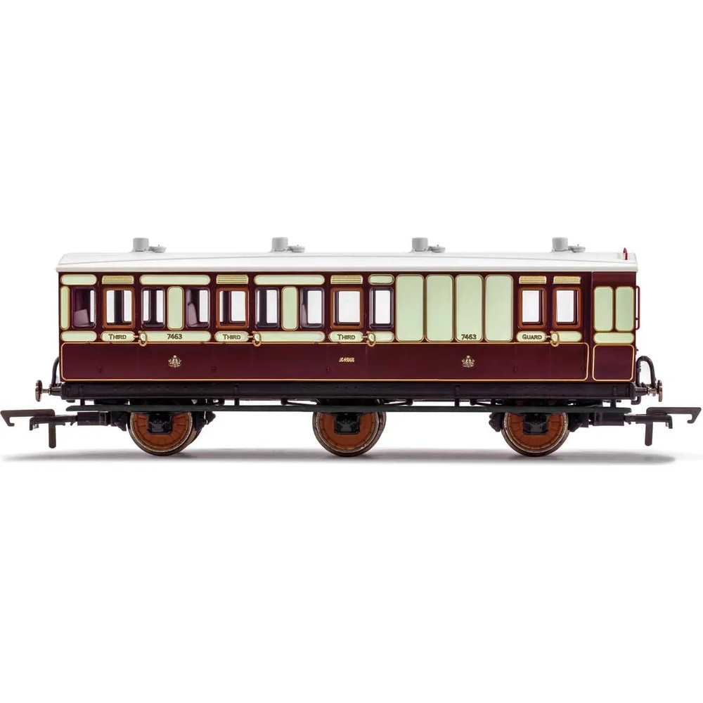 Hornby R40122 — Side Elevation by Hornby