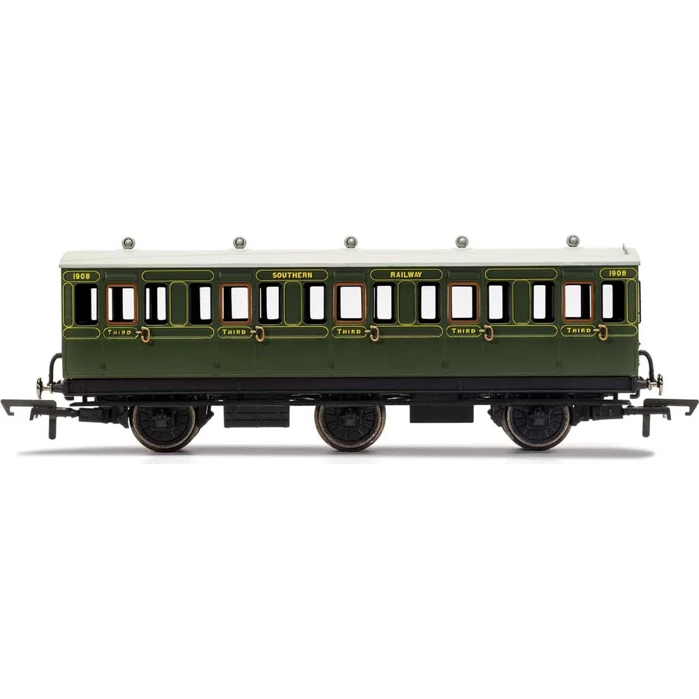 Hornby R40132 — Side Elevation by Hornby