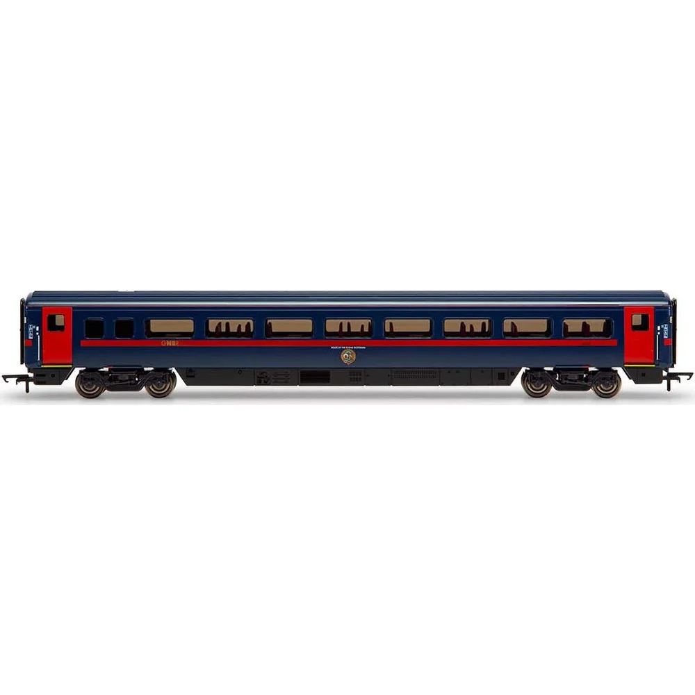 Hornby R40145 — Side Elevation by Hornby
