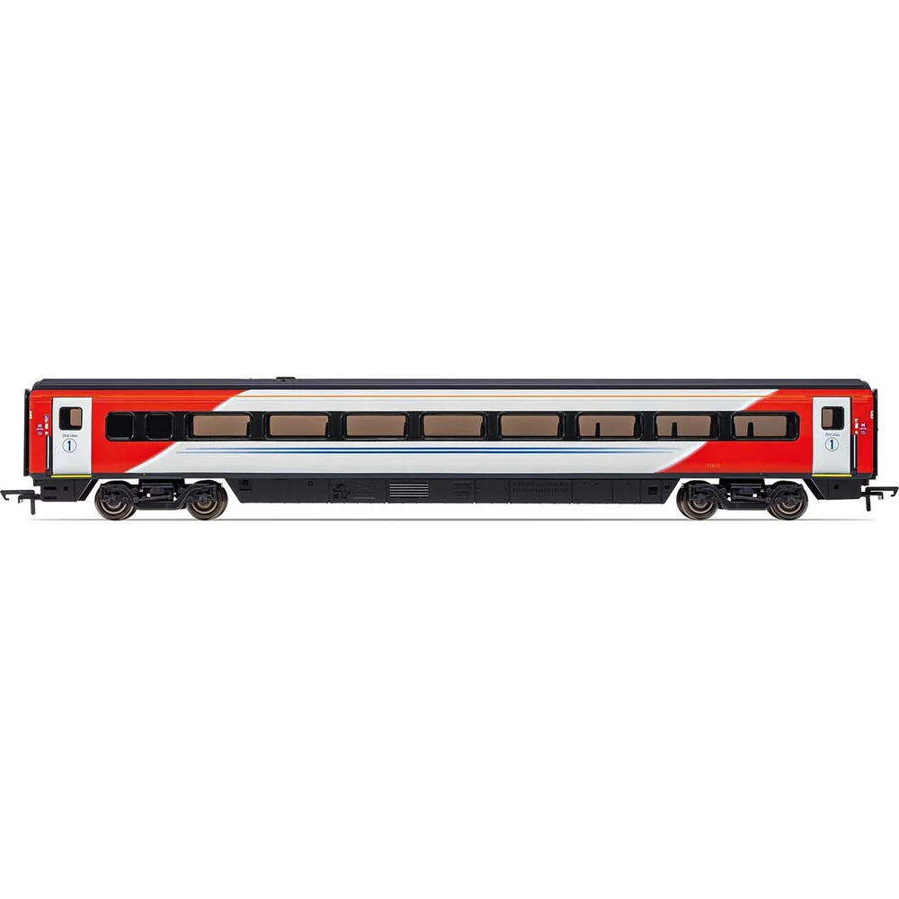 Hornby R40150 — Side Elevation by Hornby
