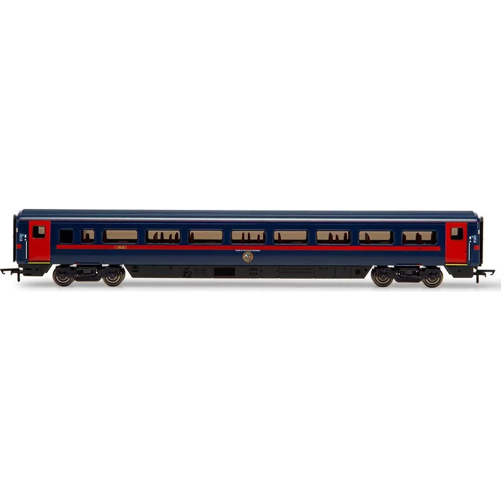 Hornby R40166A — Side Elevation by Hornby