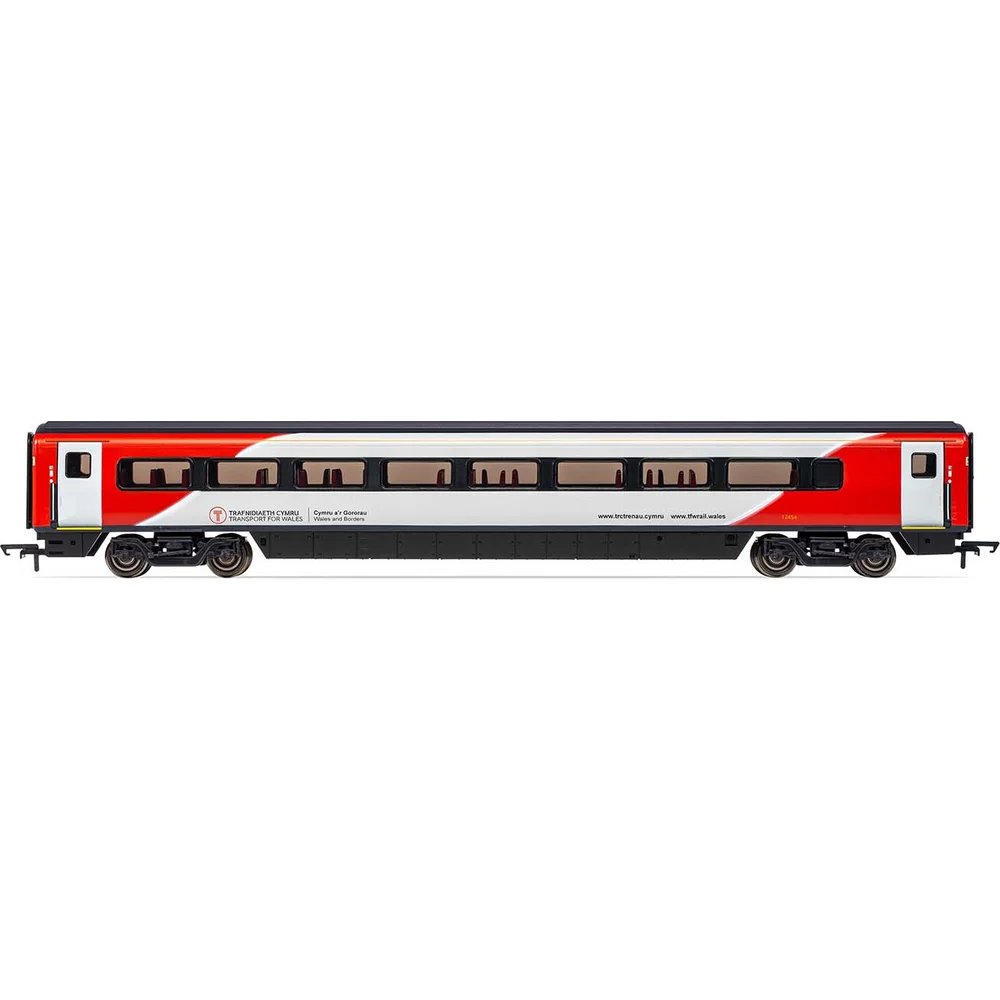 Hornby R40187A — Side Elevation by Hornby