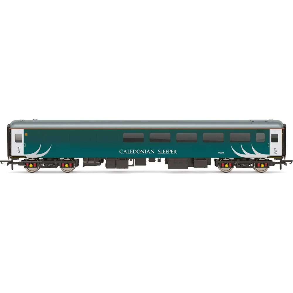 Hornby R40195 — Side Elevation by Hornby