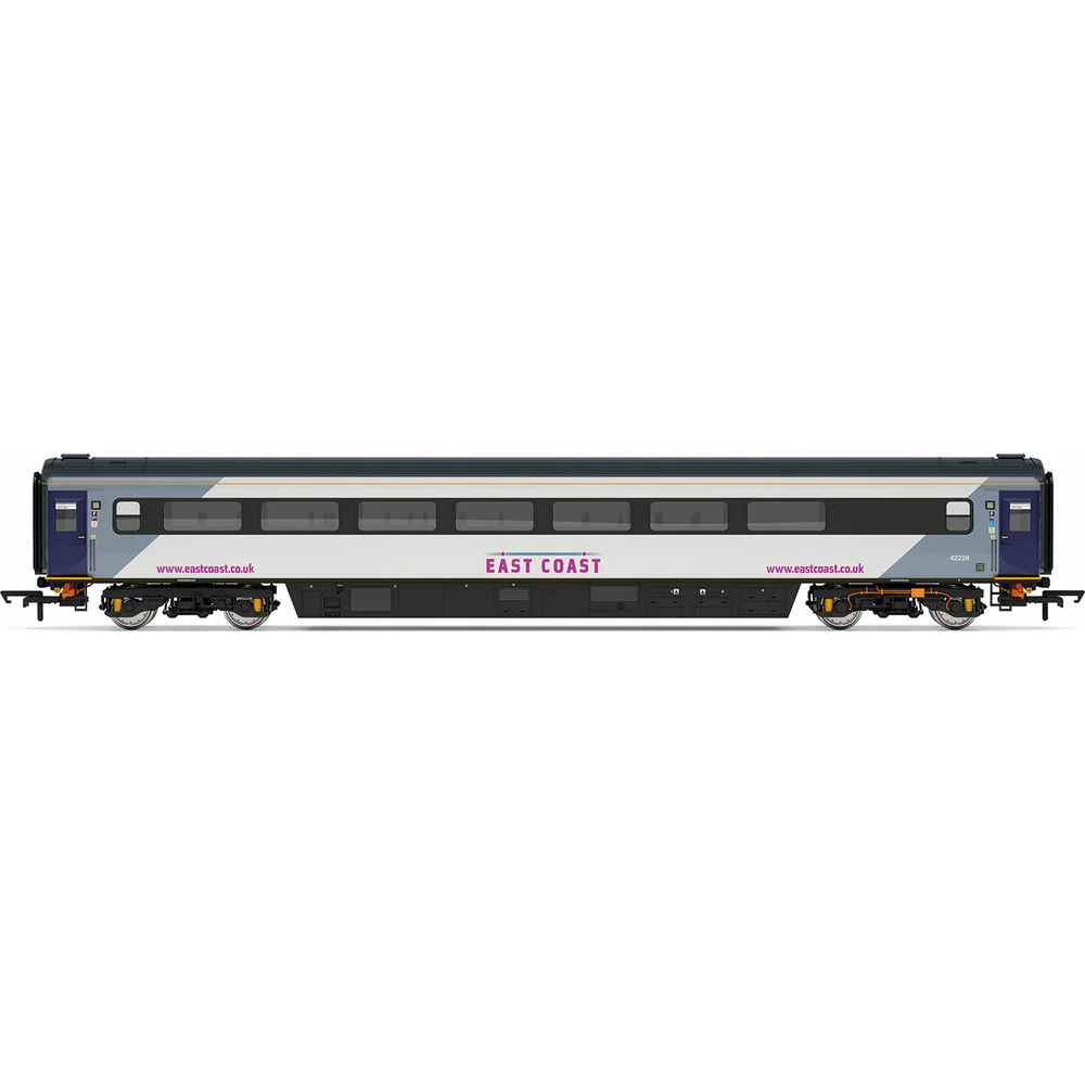Hornby R40243 — Side Elevation by Hornby