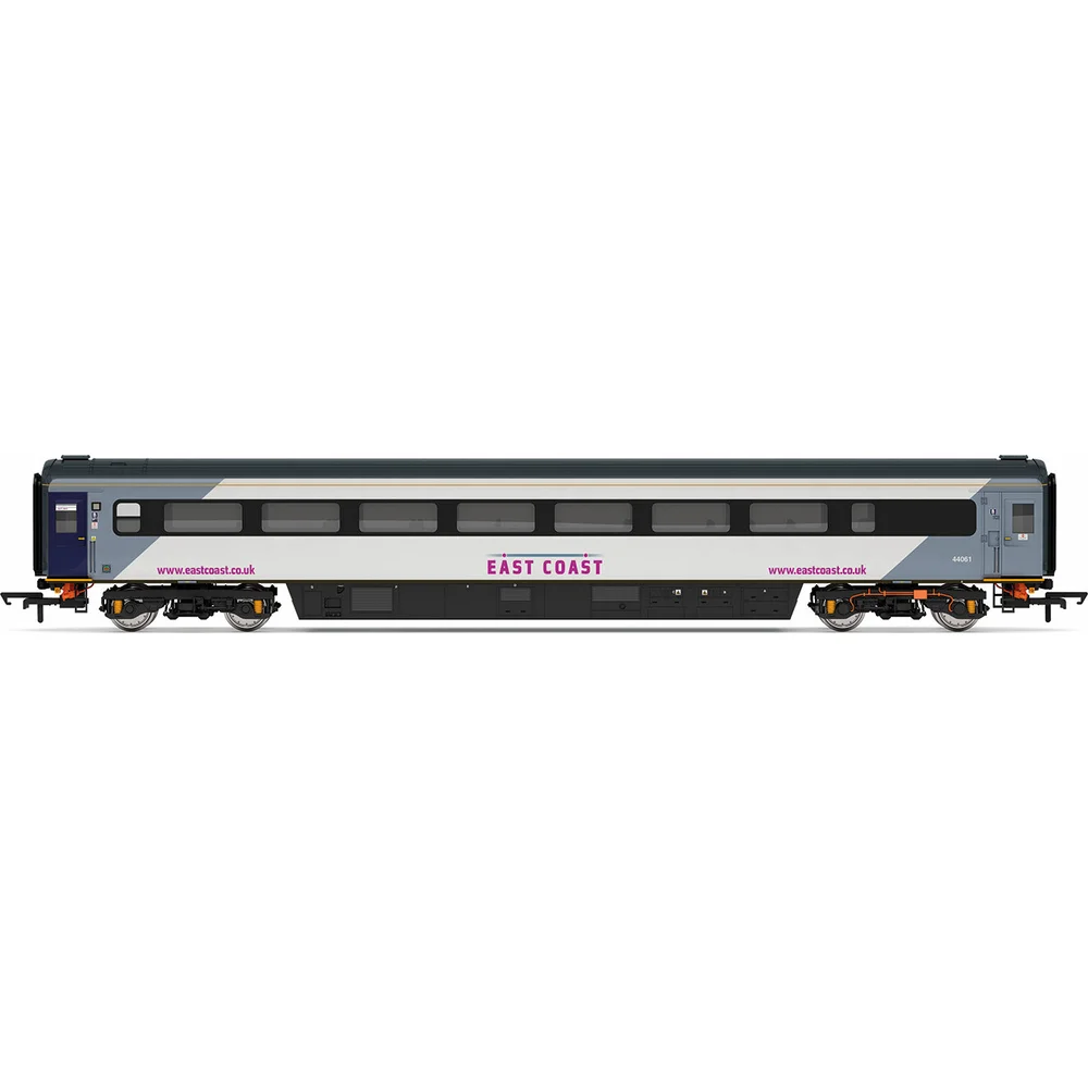 Hornby R40245 — Side Elevation by Hornby