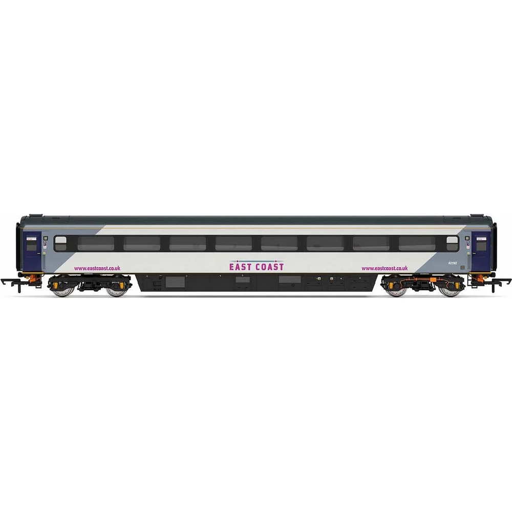 Hornby R40247A — Side Elevation by Hornby