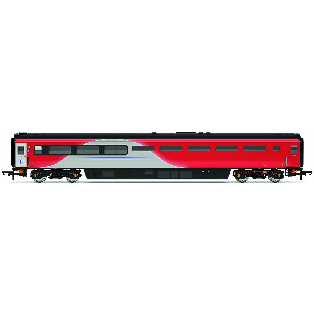 Hornby R40251 — Side Elevation by Hornby