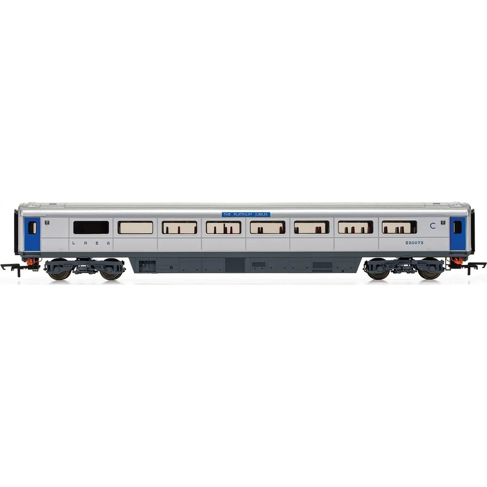 Hornby R40355A — Side Elevation by Hornby
