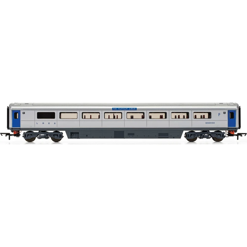 Hornby R40355D — Side Elevation by Hornby