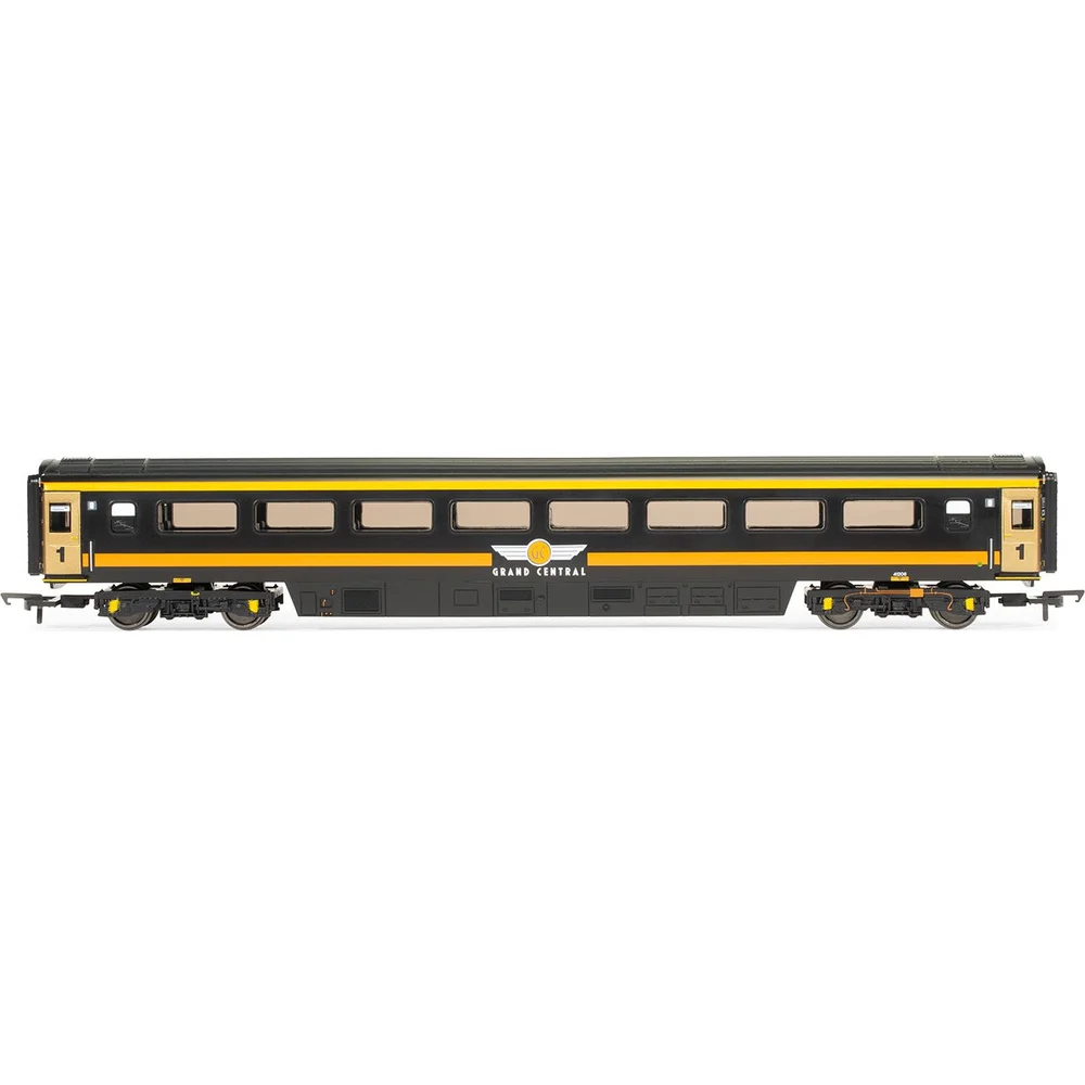 Hornby R40440 — Side Elevation by Hornby