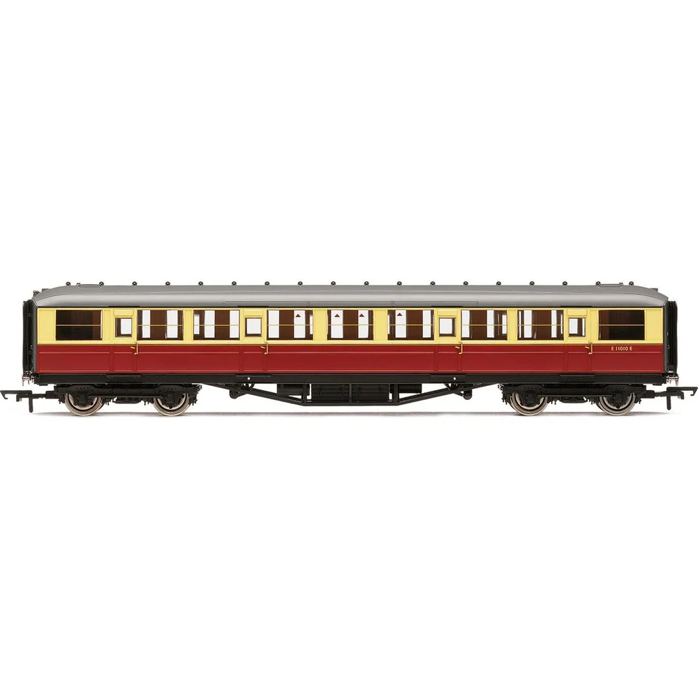 Hornby R40458 — Side Elevation by Hornby