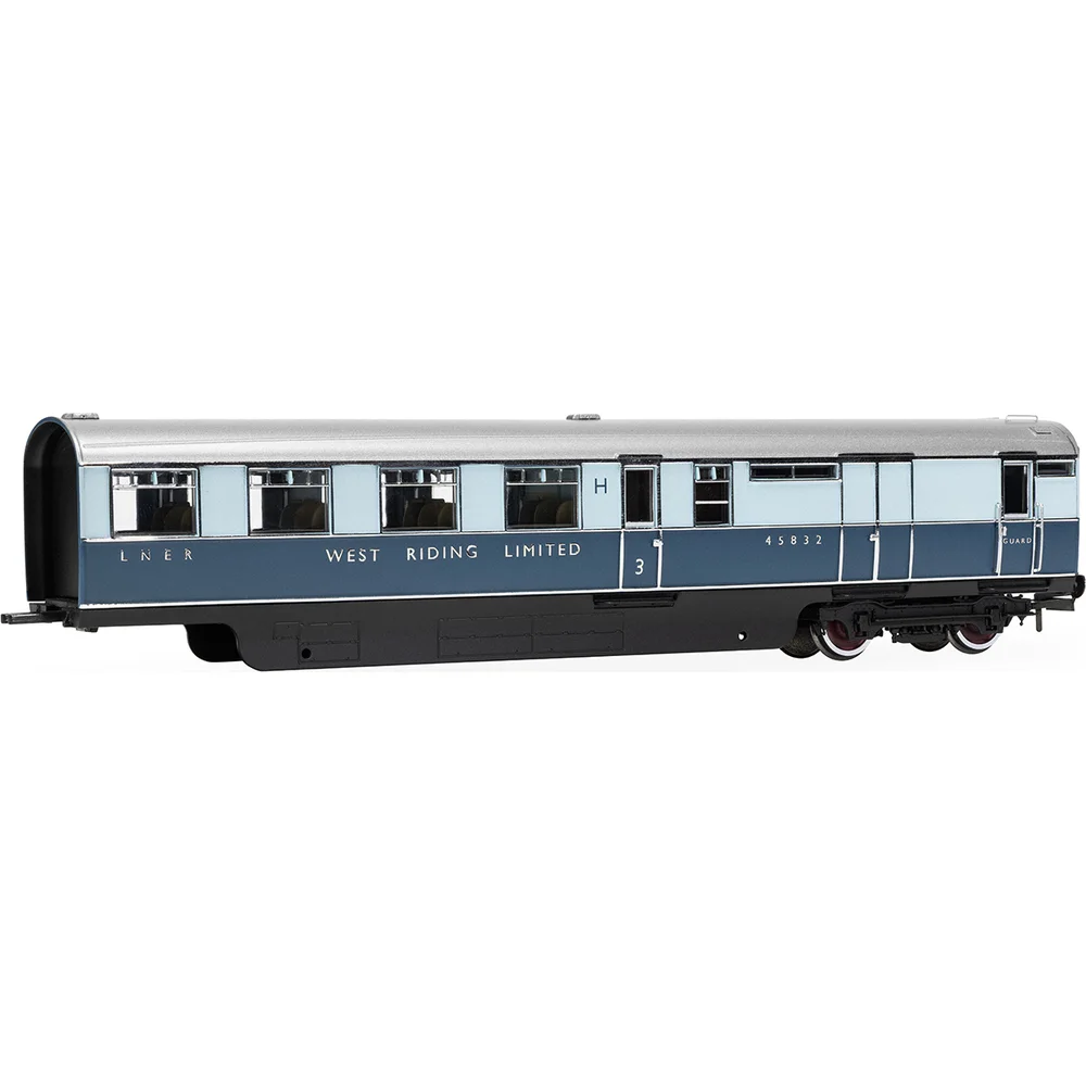 Hornby R40480 — Partial Side Elevation Right by Hornby