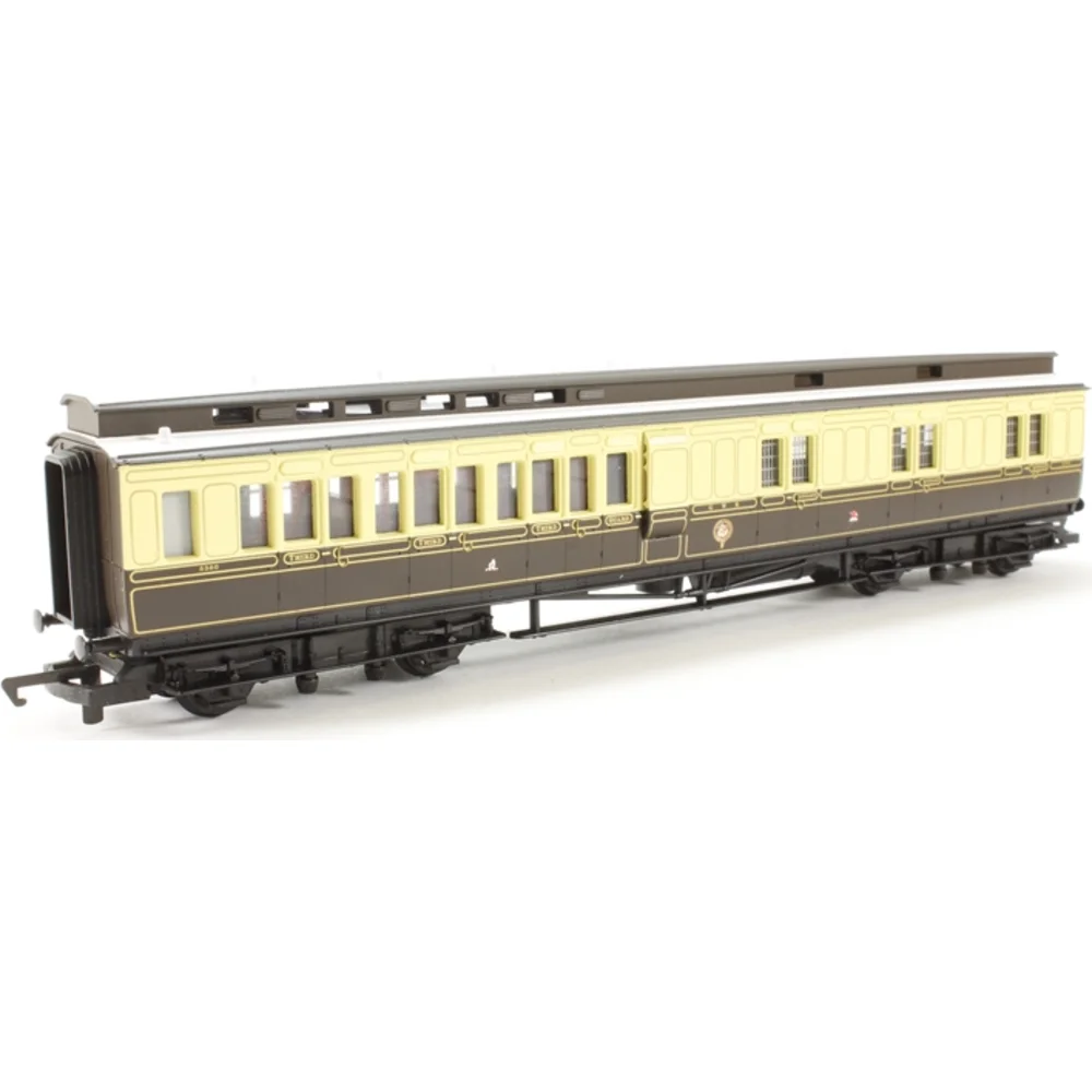 Hornby R4120A scale model of the Great Western Railway Dean Clerestory