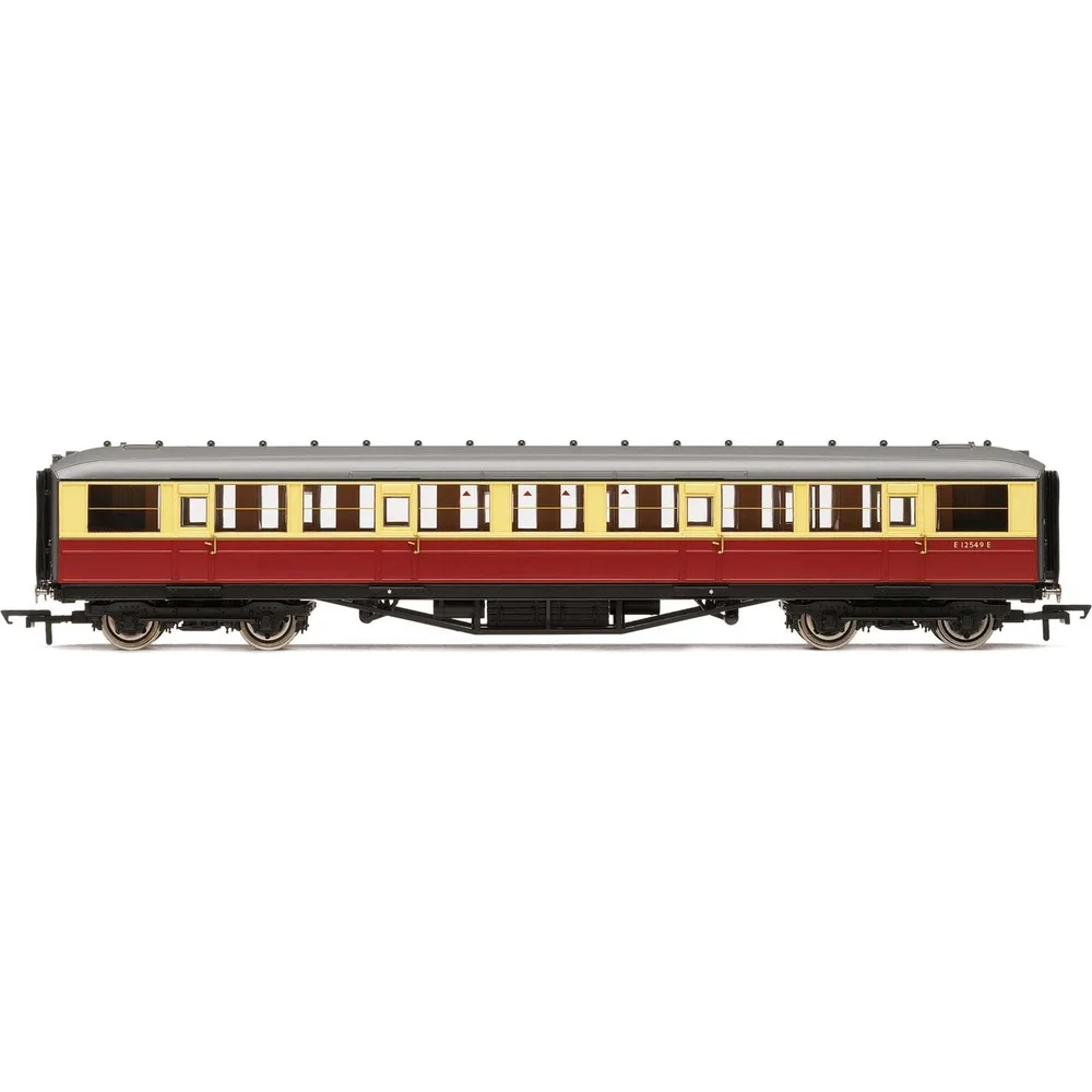 Hornby R4180B — Side Elevation by Hornby