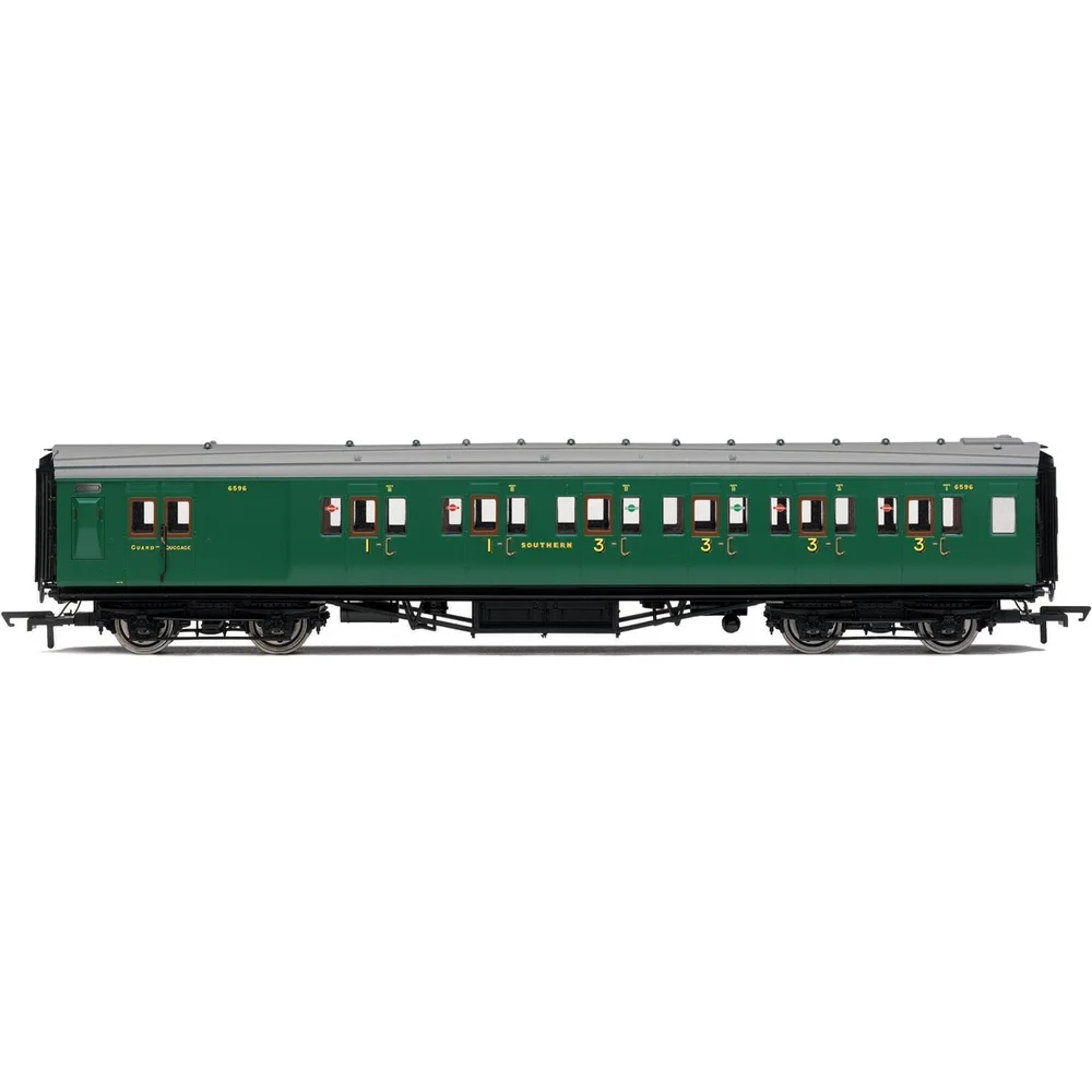 Hornby R4341C — Side Elevation by Hornby