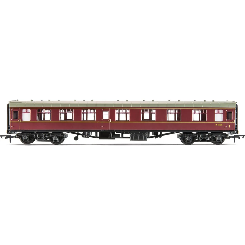 Hornby R4350 — Side Elevation by Hornby