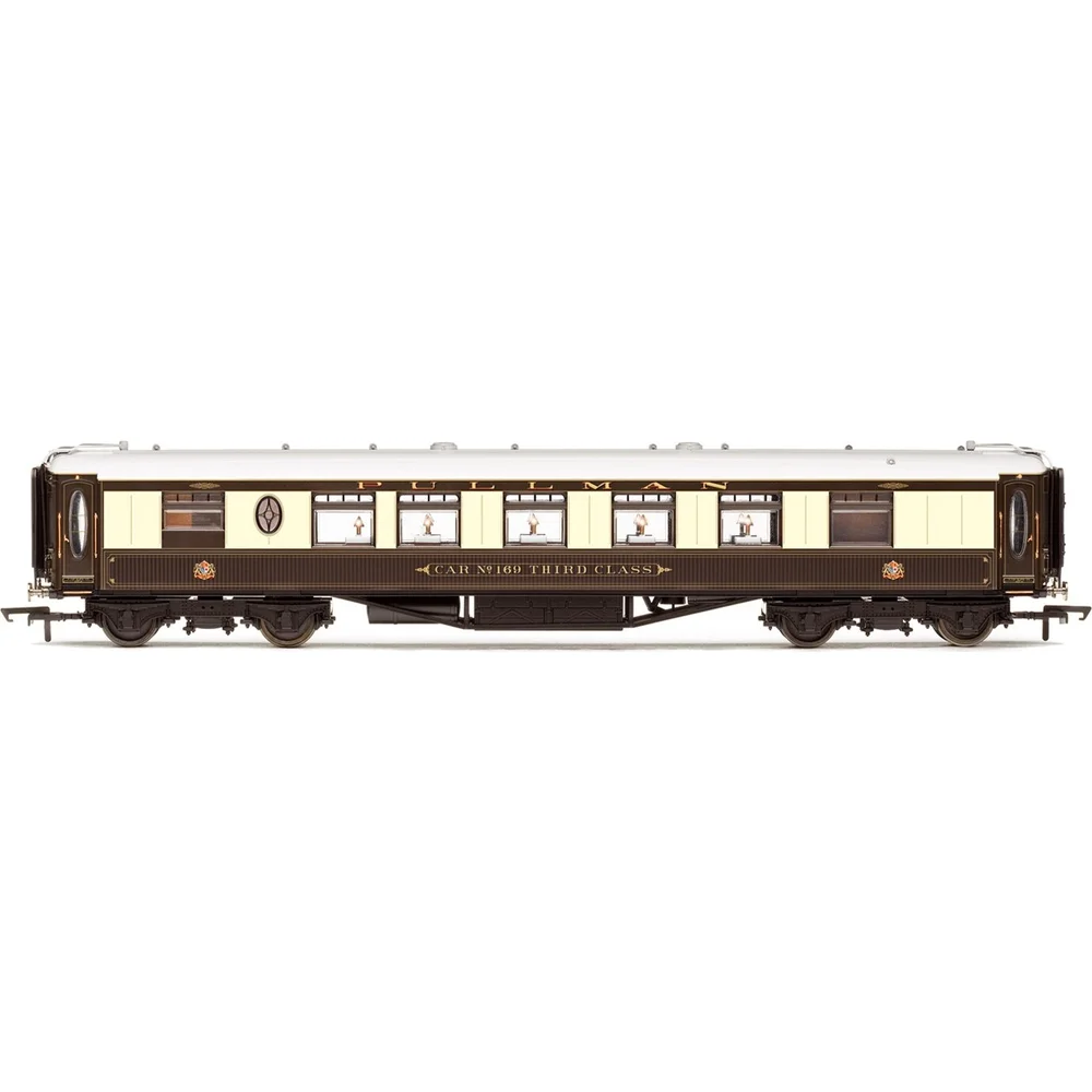 Hornby R4424 — Side Elevation by Hornby