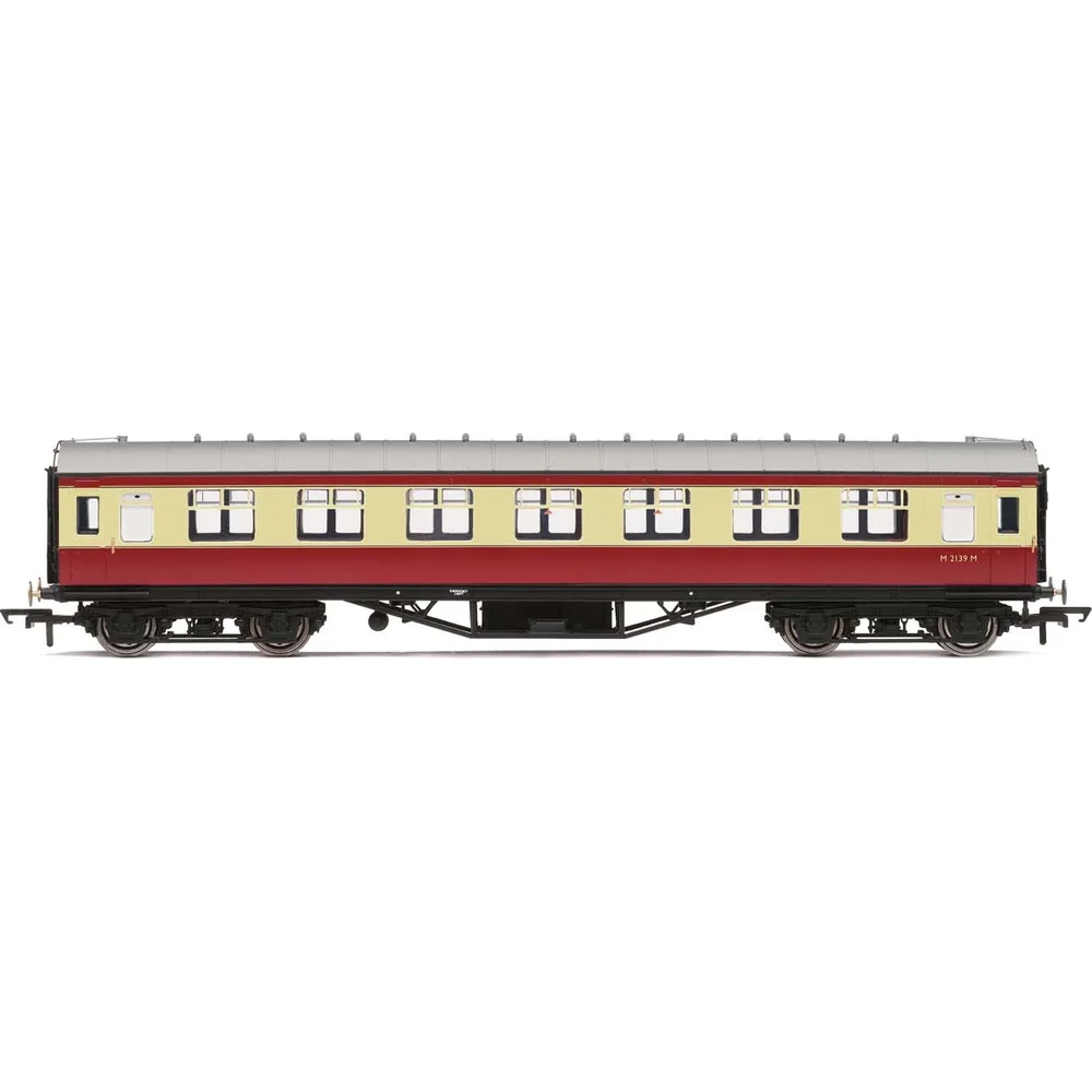 Hornby R4448B — Side Elevation by Hornby