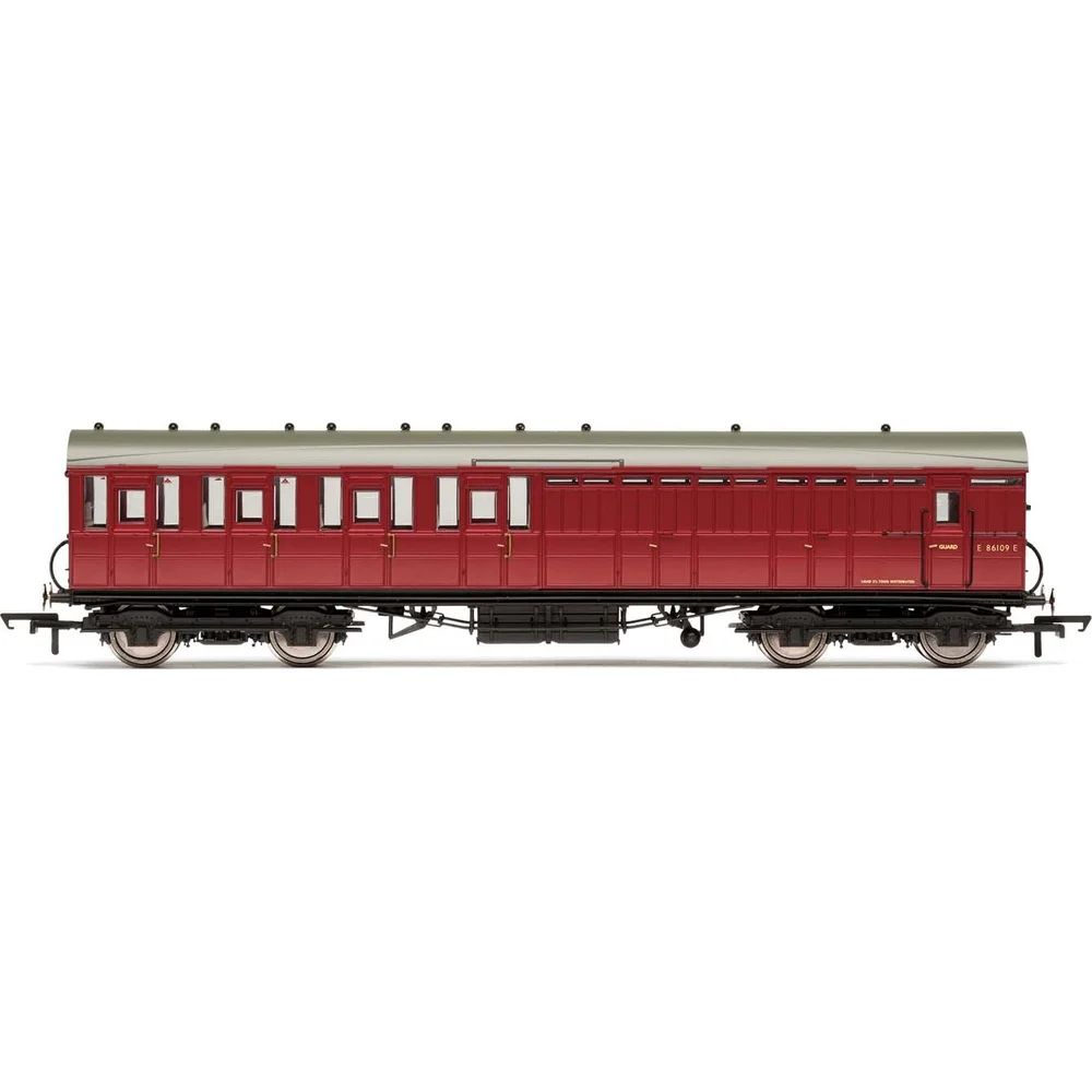 Hornby R4522C — Side Elevation by Hornby