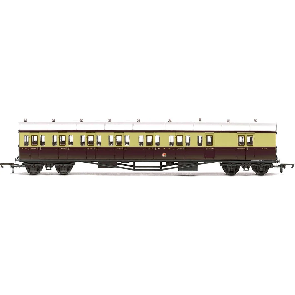 Hornby R4549B — Side Elevation by Hornby