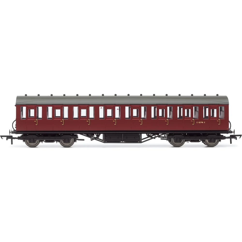 Hornby R4576 — Side Elevation by Hornby