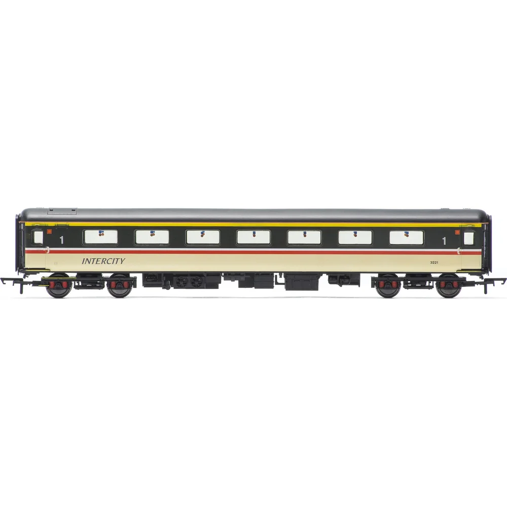 Hornby R4617A — Side Elevation by Hornby