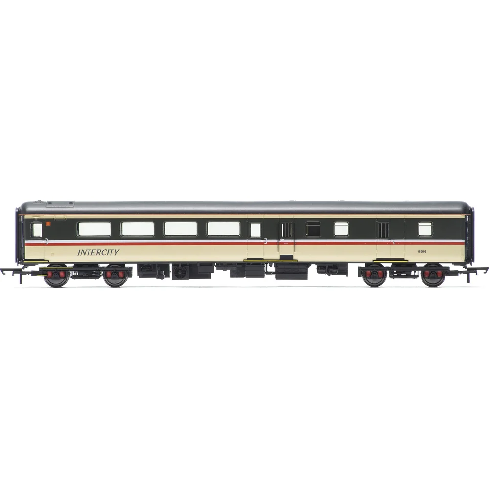 Hornby R4618A — Side Elevation by Hornby