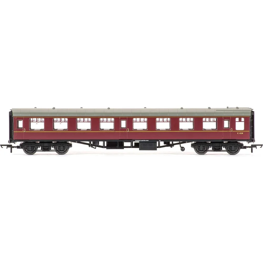 Hornby R4621A — Side Elevation by Hornby