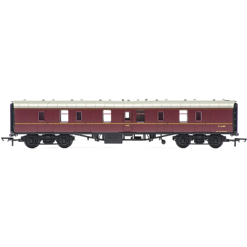 Hornby R4625 — Side Elevation by Hornby