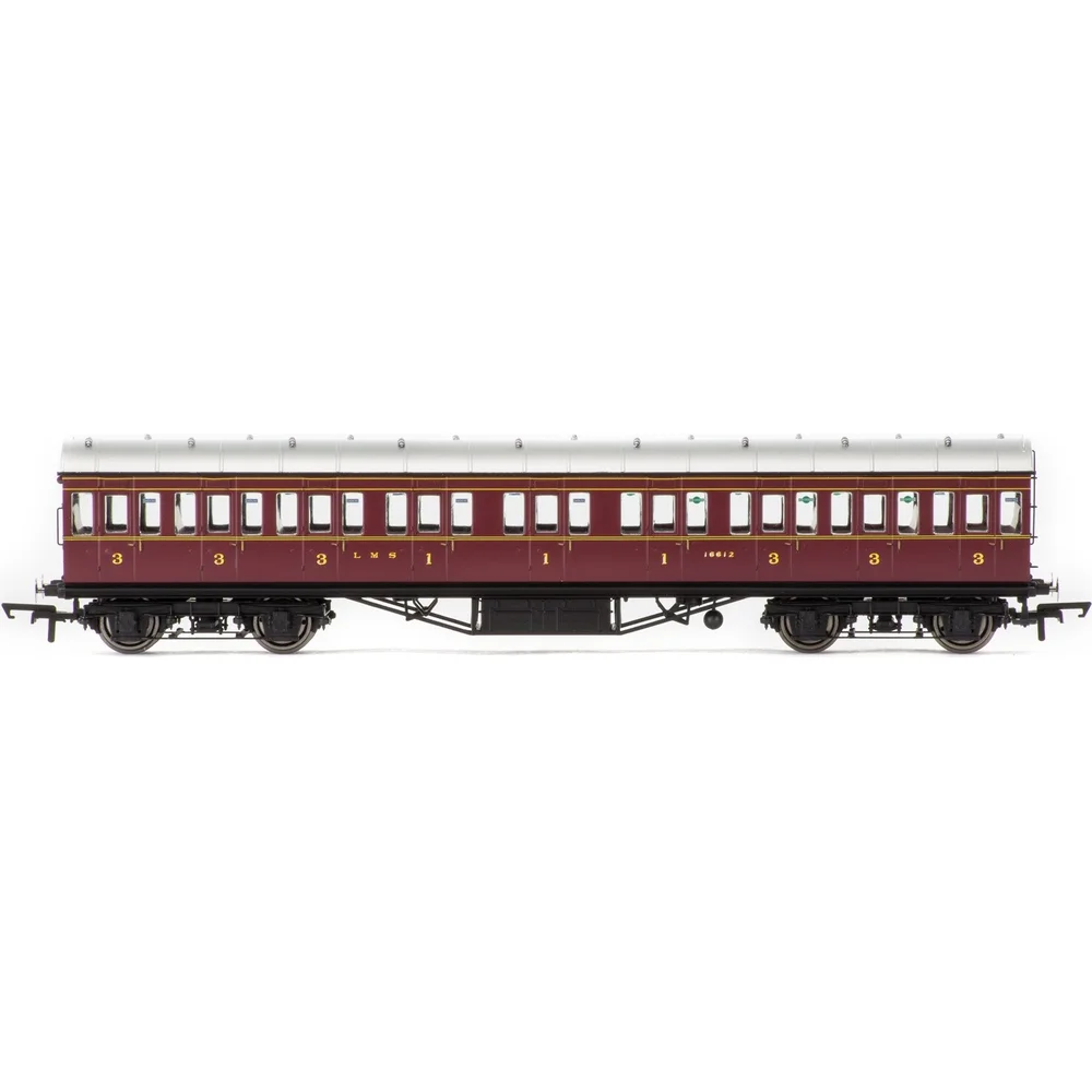 Hornby R4656A — Side Elevation by Hornby