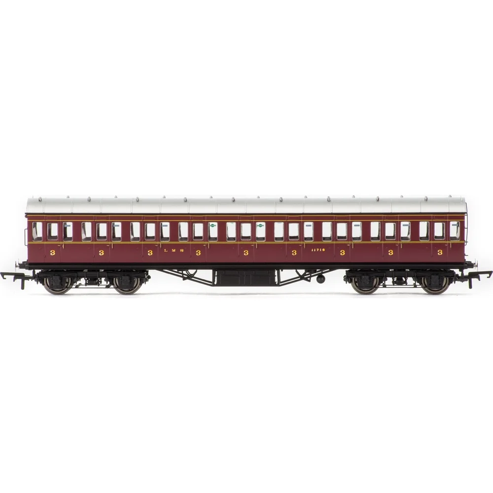 Hornby R4657A — Side Elevation by Hornby