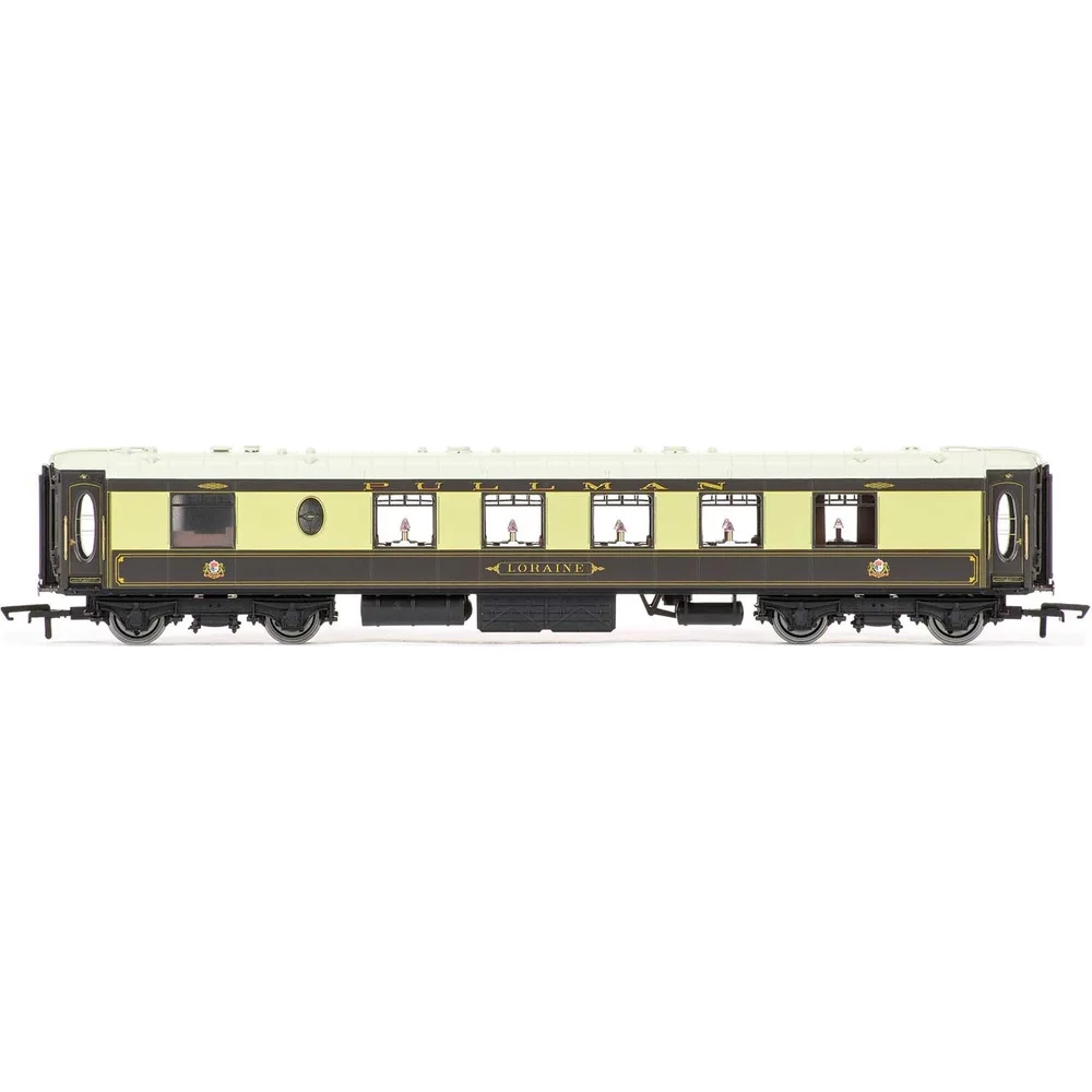 Hornby R4663 — Side Elevation by Hornby
