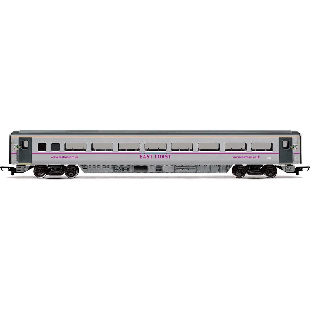 Hornby R4665 — Side Elevation by Hornby