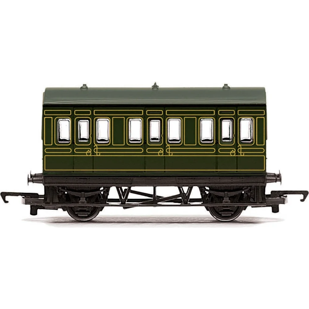 Hornby R4672 — Side Elevation by Hornby