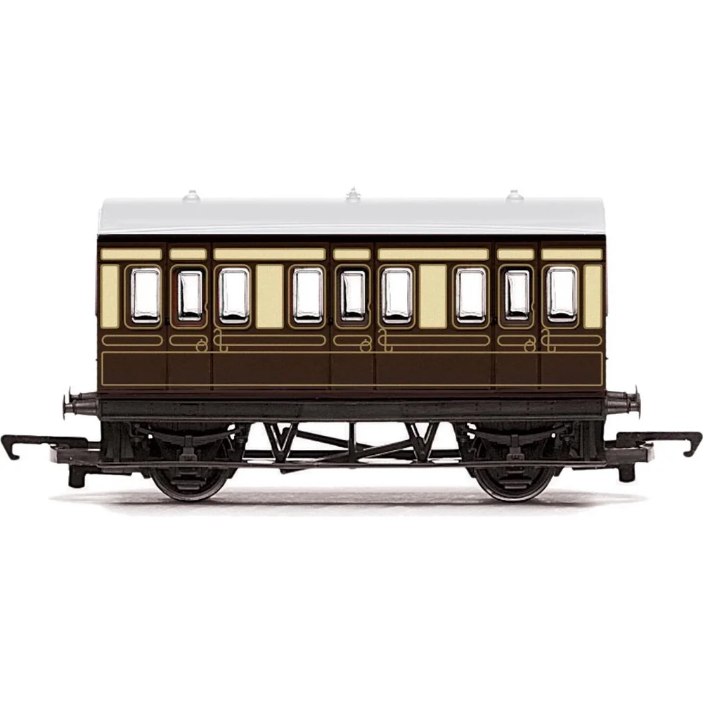 Hornby R4673 — Side Elevation by Hornby