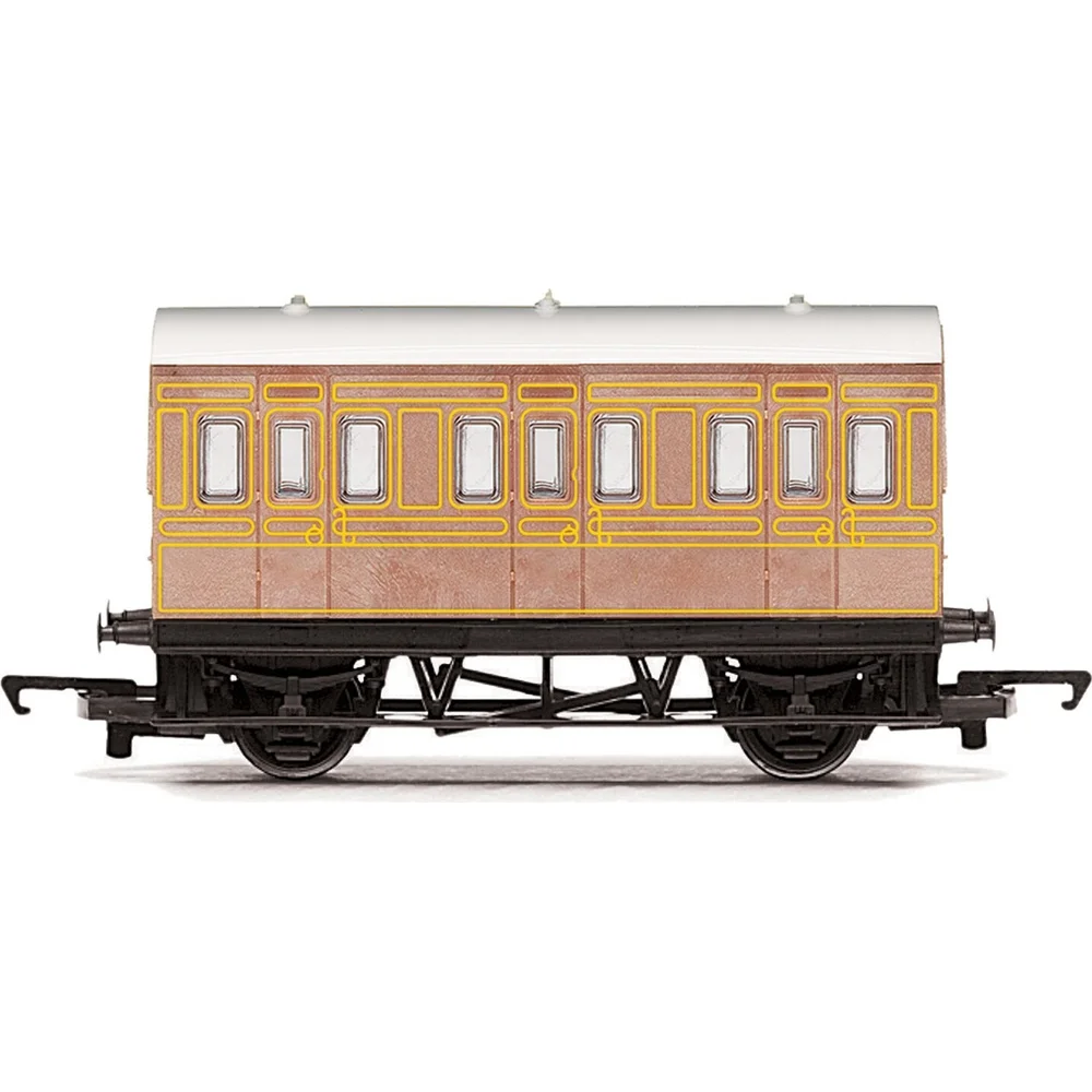 Hornby R4674 — Side Elevation by Hornby