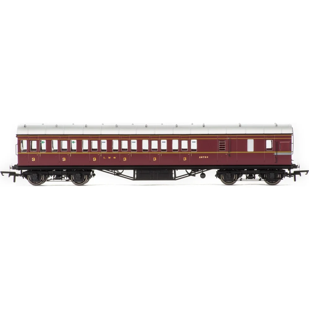 Hornby R4677B — Side Elevation by Hornby