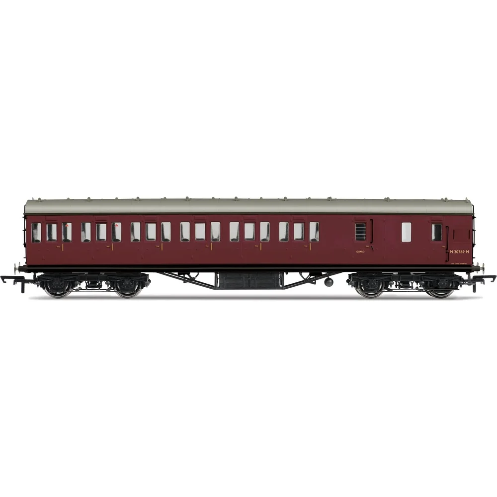Hornby R4678 — Side Elevation by Hornby