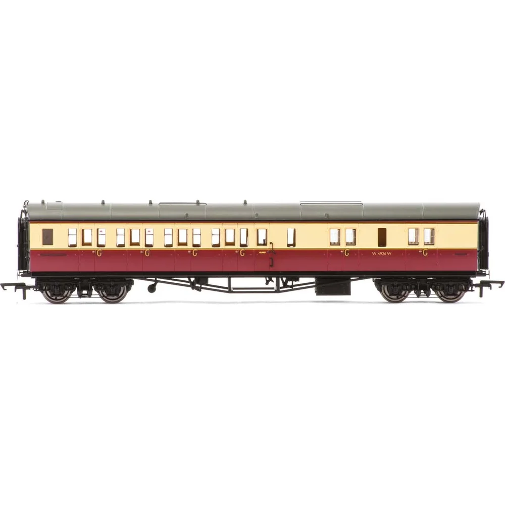 Hornby R4686A — Side Elevation by Hornby