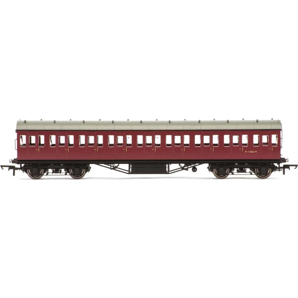 Hornby R4690A — Side Elevation by Hornby