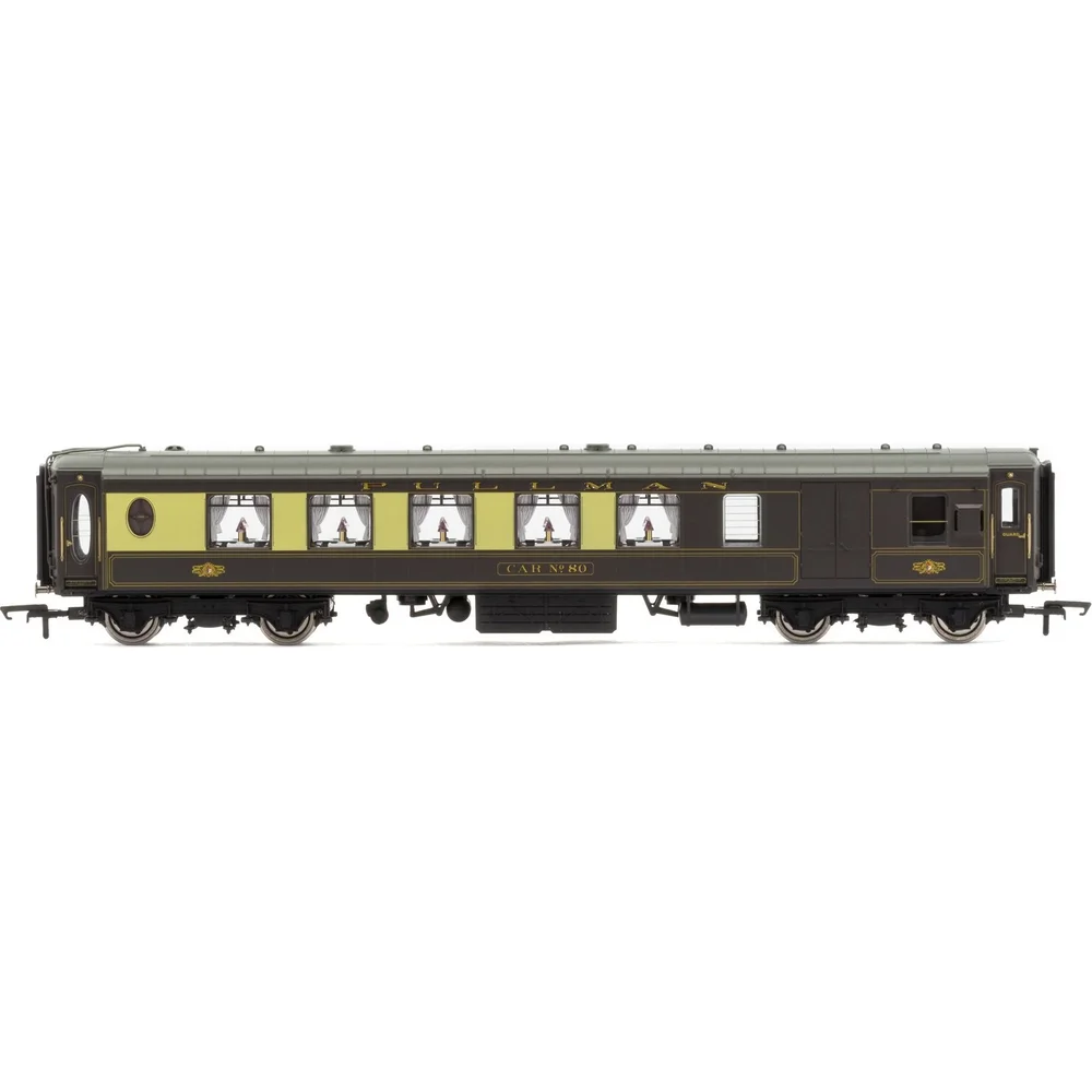 Hornby R4695 — Side Elevation by Hornby