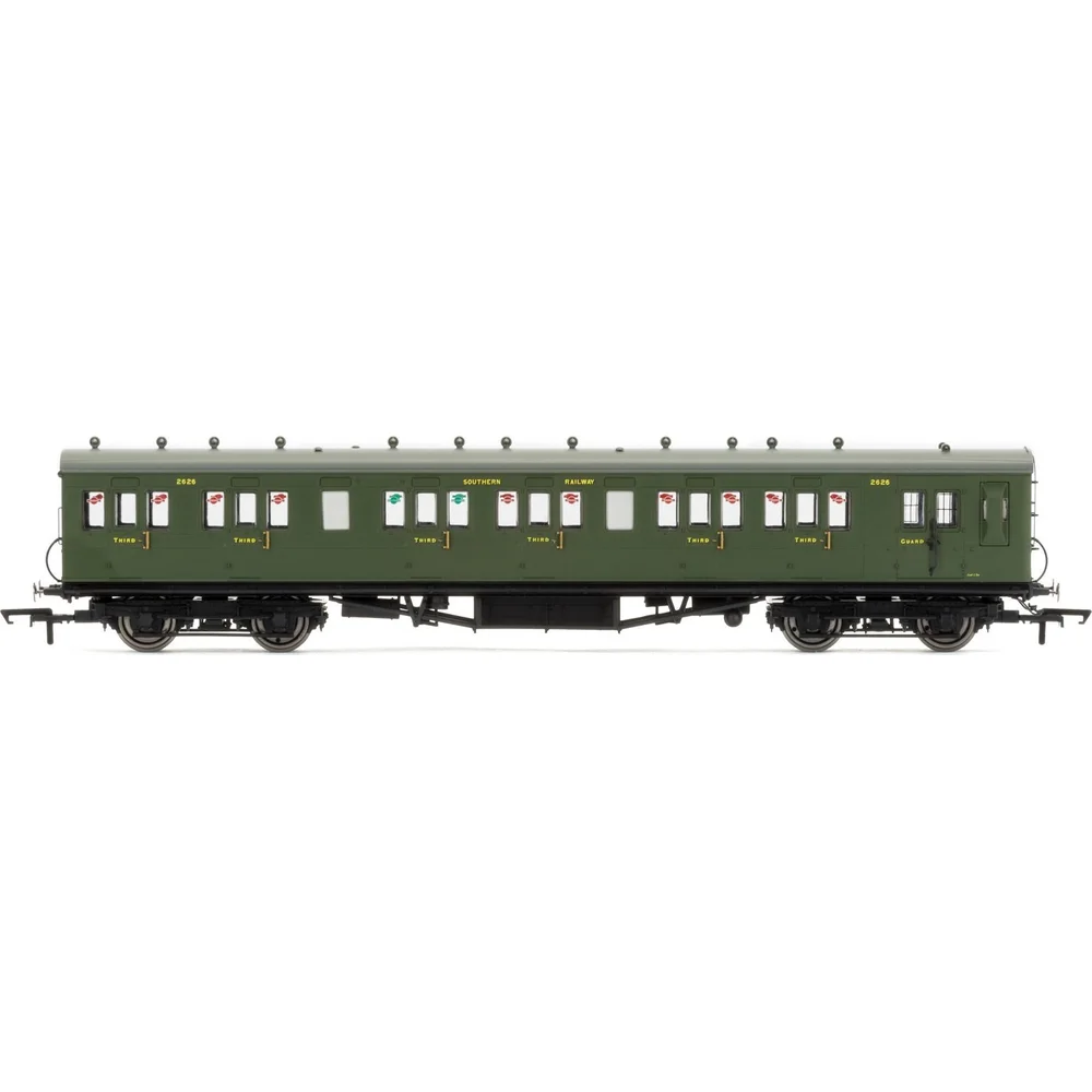 Hornby R4718 — Side Elevation by Hornby