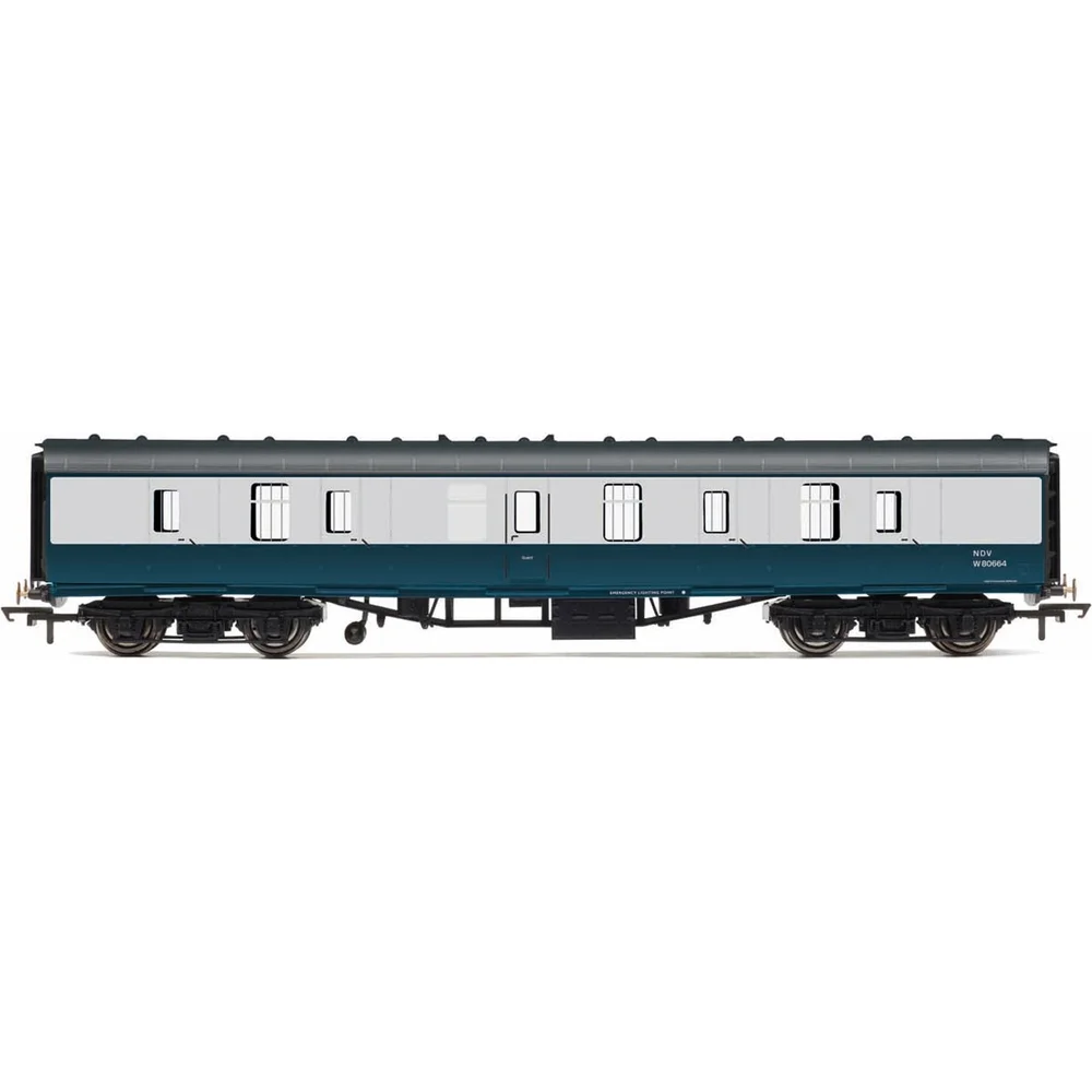 Hornby R4771 — Side Elevation by Hornby