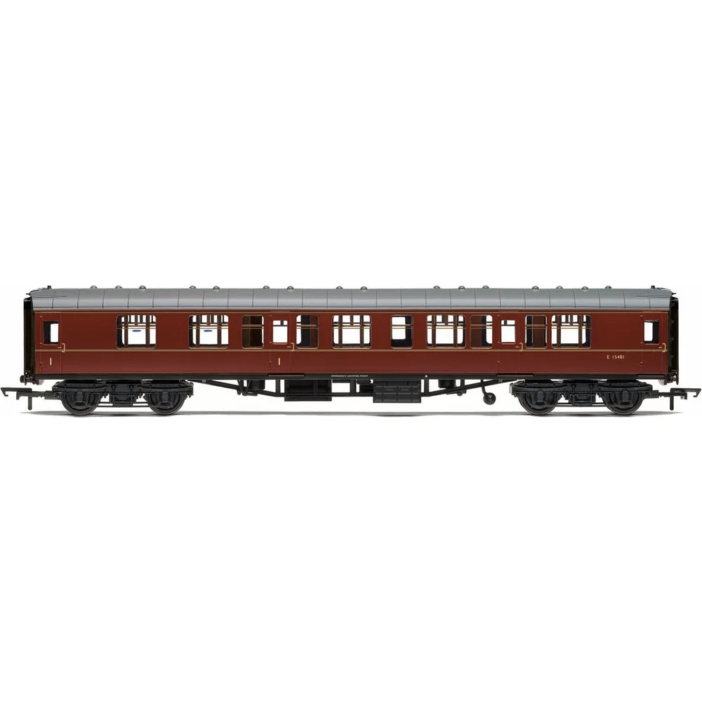 Hornby R4784 — Side Elevation by Hornby