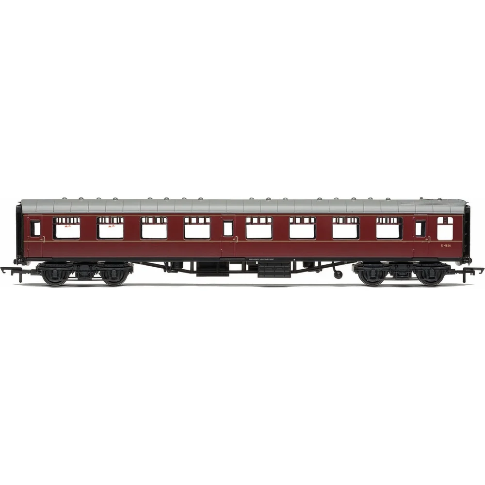 Hornby R4787 — Side Elevation by Hornby